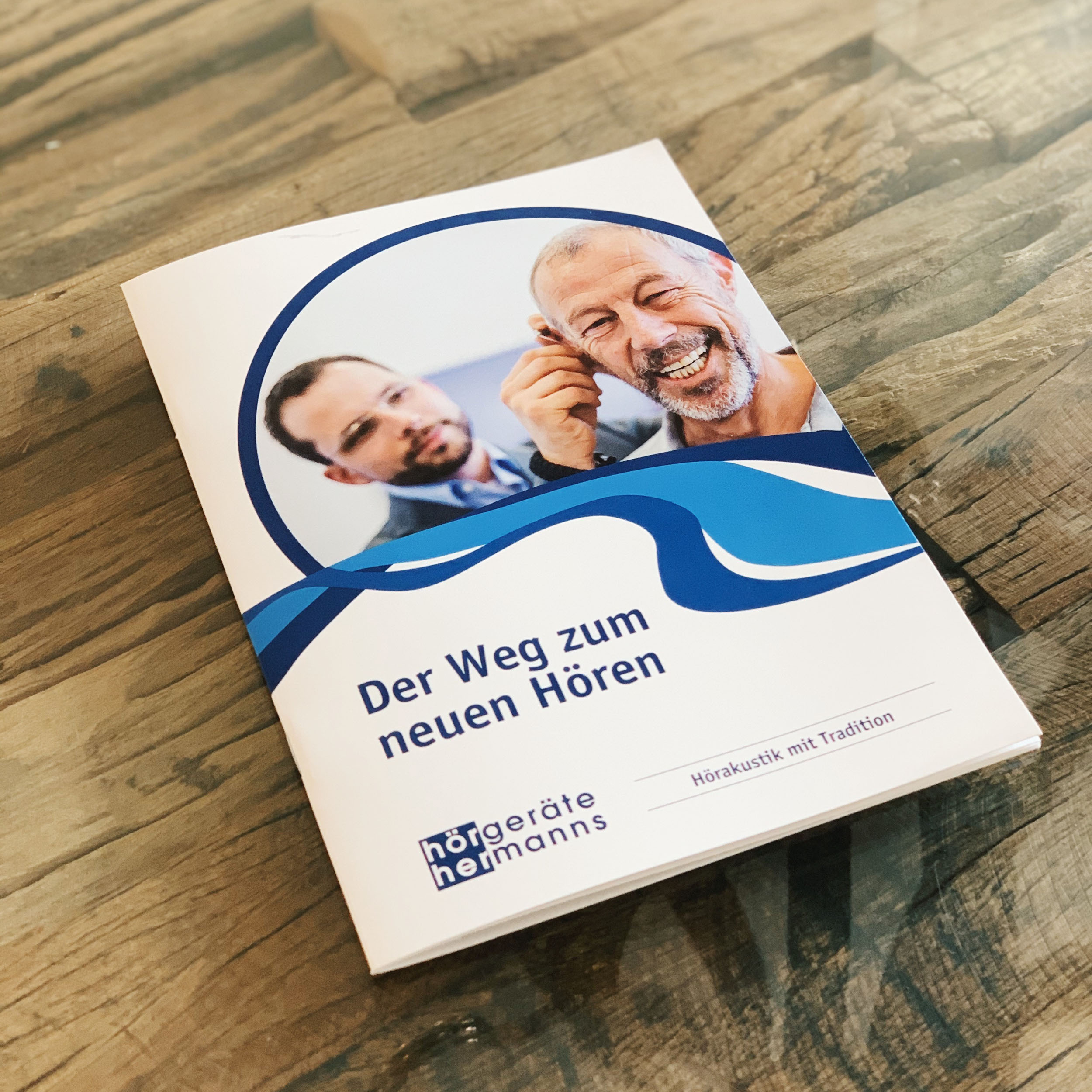 Broschüre für Hörgeräte von Werbeagentur aus Lübeck
